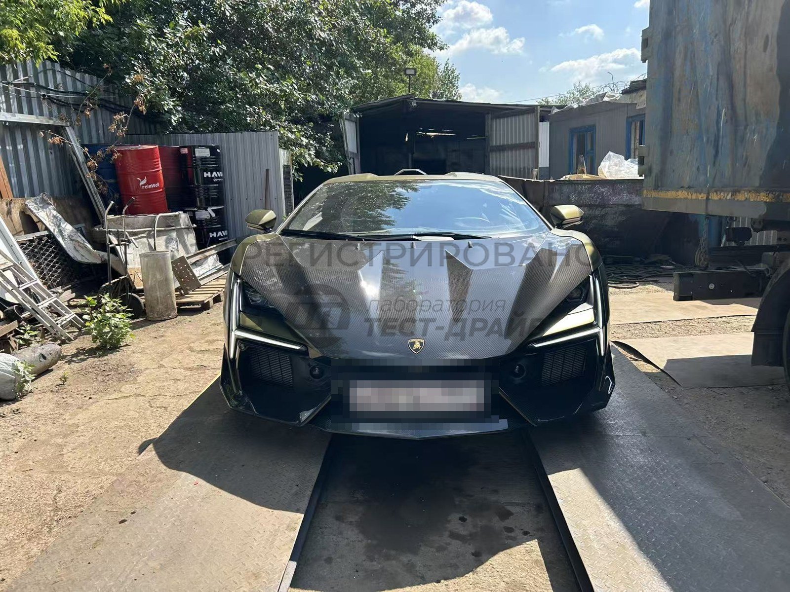 Lamborghini Revuelto: когда тюнинг требует официального оформления 🏎️